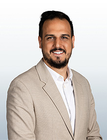 DANIEL HOLCSIK
